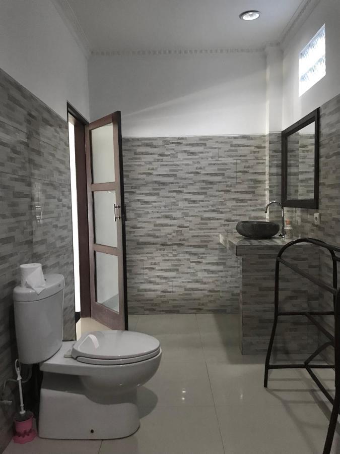 Tudes Homestay Amed Екстериор снимка