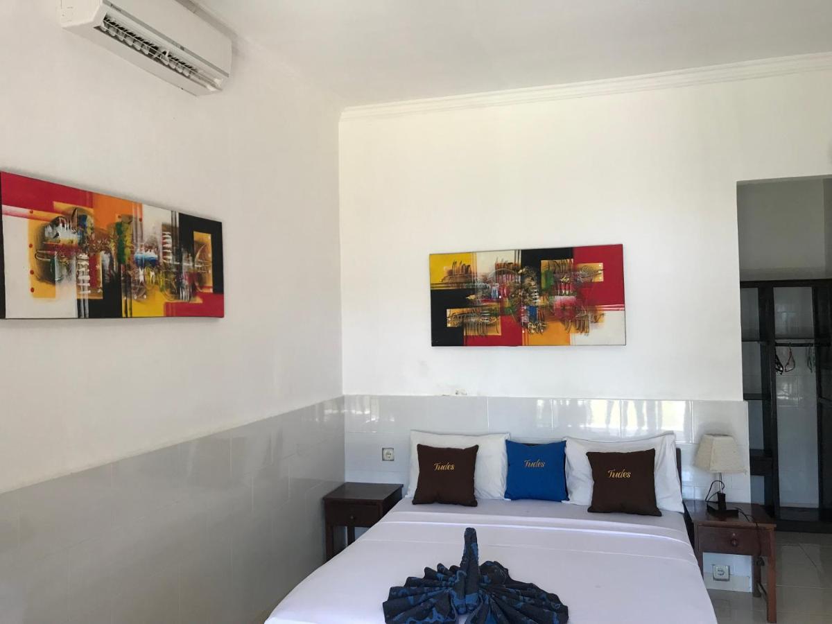 Tudes Homestay Amed Екстериор снимка